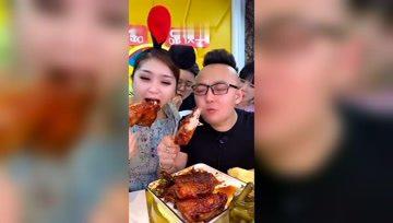 娱乐吃瓜酱摸鱼,揭秘摸鱼背后的趣味生活 第2张 娱乐吃瓜酱摸鱼,揭秘摸鱼背后的趣味生活 第2张