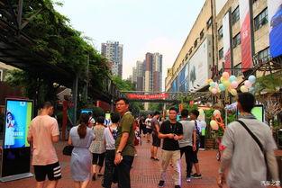 成都东郊记忆吃瓜,吃瓜群众的美食狂欢地 第3张 成都东郊记忆吃瓜,吃瓜群众的美食狂欢地 第3张