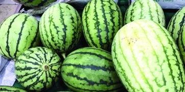 围观吃瓜的人,揭秘网络时代的“看客”心理  第2张